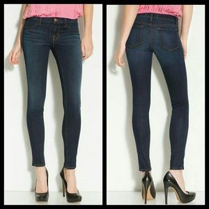 Jbrand Skinny Leg size 24